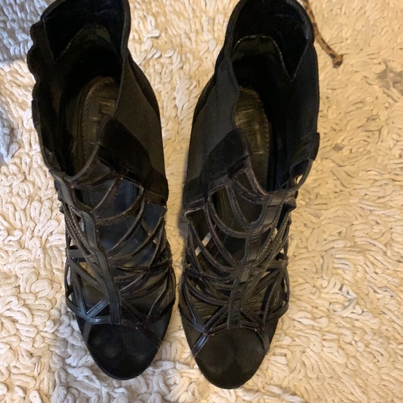 Givenchy Laser BirdCage Cut Out Ankle boot heels - Picture 12 of 15